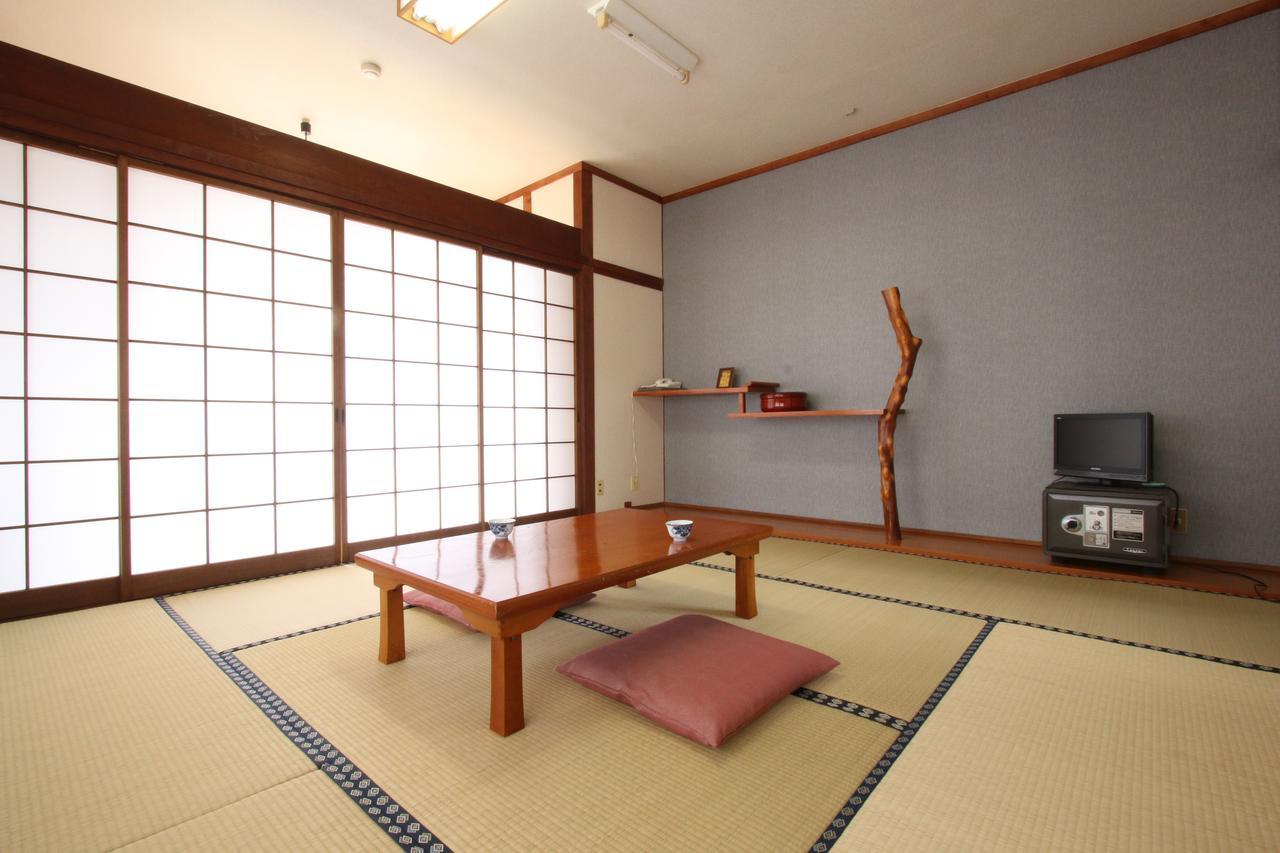 Atarashiya Ryokan Hinagu Esterno foto