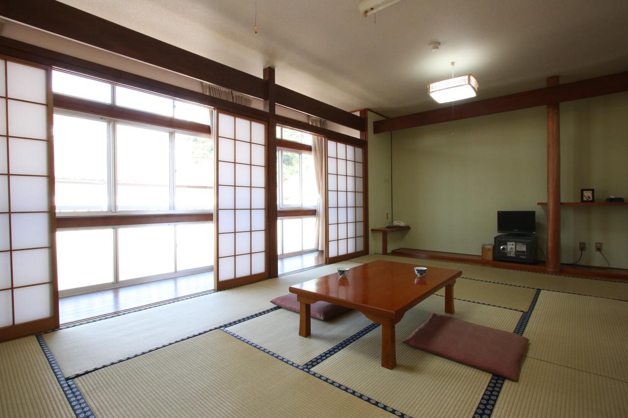 Atarashiya Ryokan Hinagu Esterno foto